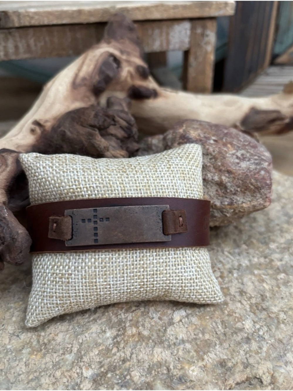 Genuine Leather Unisex Metal Cross Adjustable Bracelet NEW